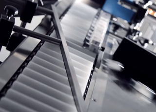 PL-521 Horizontal Wrap Around Automatic Labeling Machine